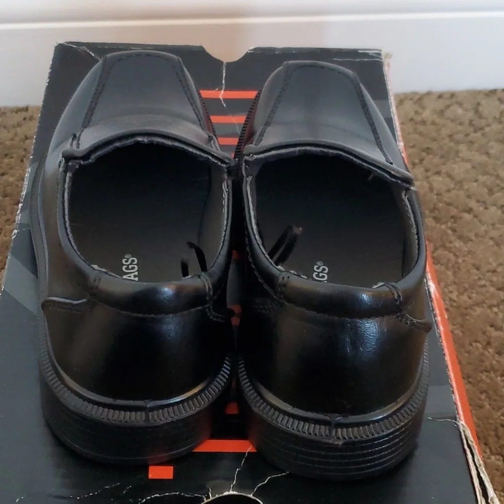 Little Boys Deer Stags Black Greenpoint Slip On Dress Shoes Size 11 EUC box